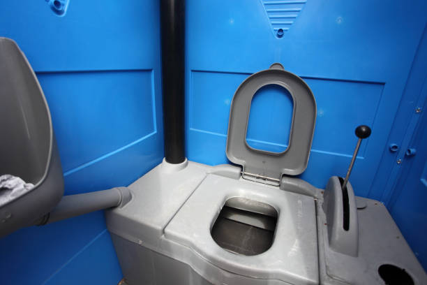 Best Portable restroom trailer rental  in Diberville, MS